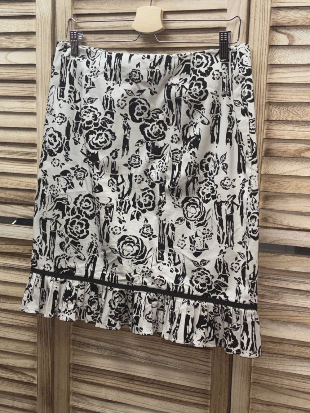 Elliott Lauren Cream Black French Lady Rose Ink Print Ruffle Skirt 10